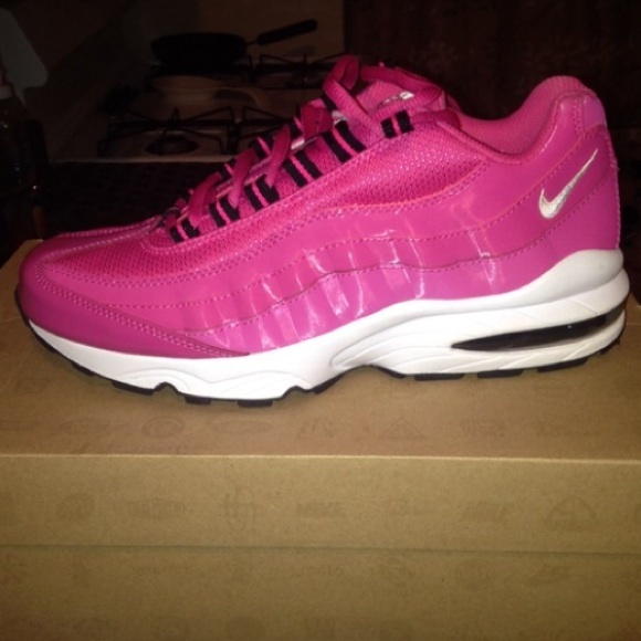 Hot pink airmax 95'