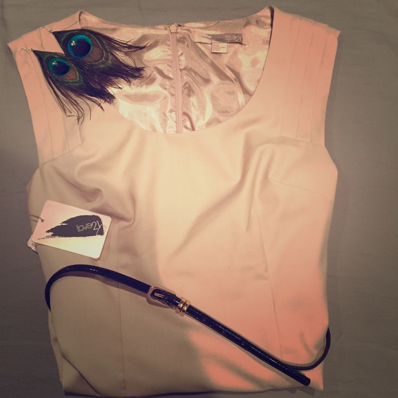 Nude dress with Belt - 🙋petite