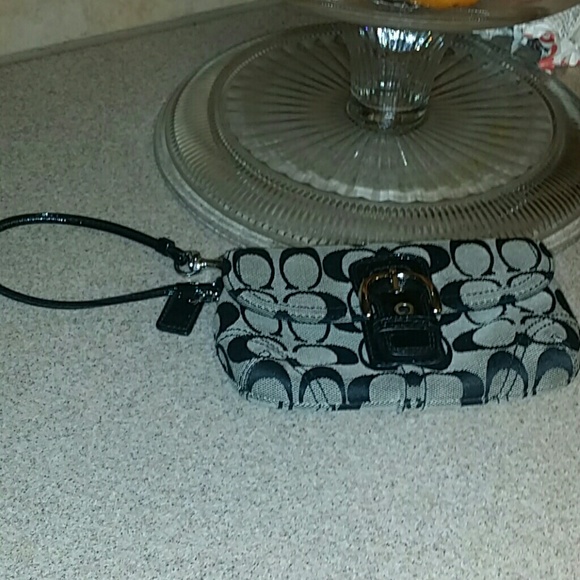 Coach wristlet worn once