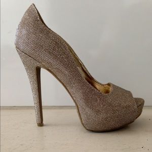 Shi Gold Heel