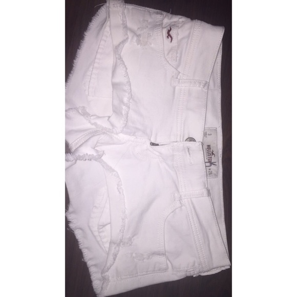 White Size 3 hollister shorts