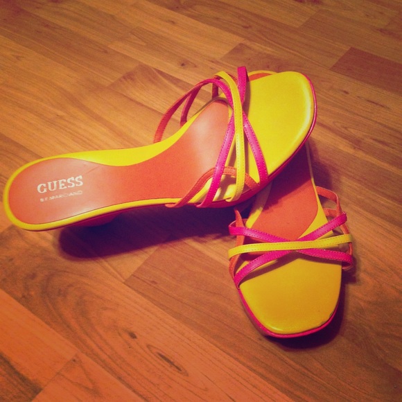 GUESS by Marciano wedges - Picture 1 of 4
