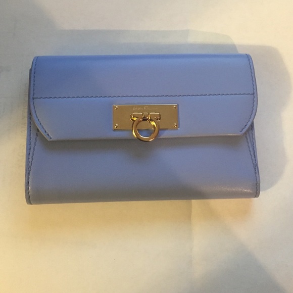 Ferragamo Wallet!