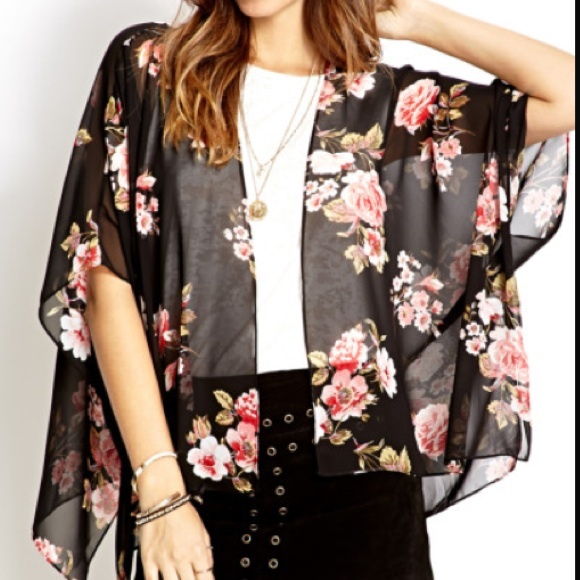 Black floral kimono