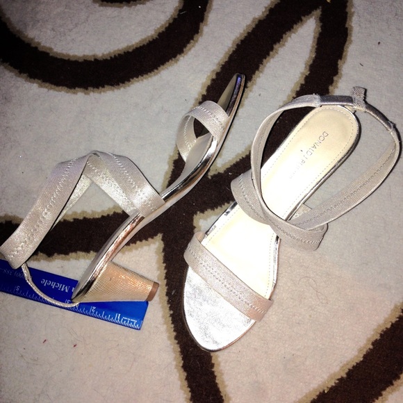 Donald Pliner sandals