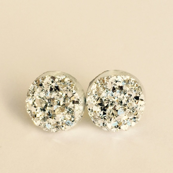 Handmade Jewelry - Bright silver Druzy style earrings