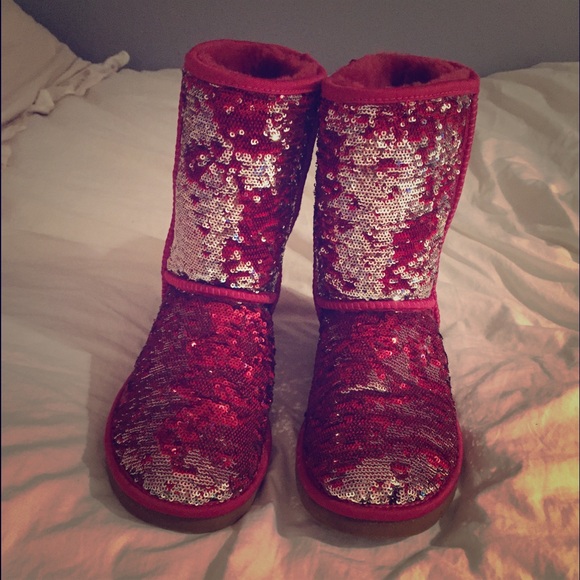 Classic Short Sparkle Uggs size 8