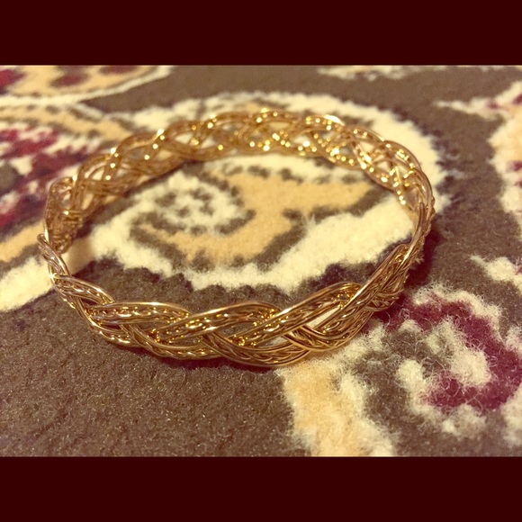Bracelet - Picture 1 of 1