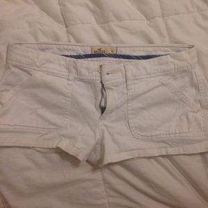 SALE⚡️Hollister White Shorts