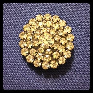 Diamond brooch