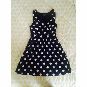 ⚫️Vintage Polka Dot Dress ⚪️