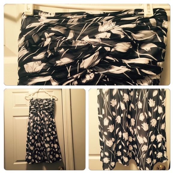 WHITE HOUSE BLACK MARKET STRAPLESS DRESS - Picture 1 of 1