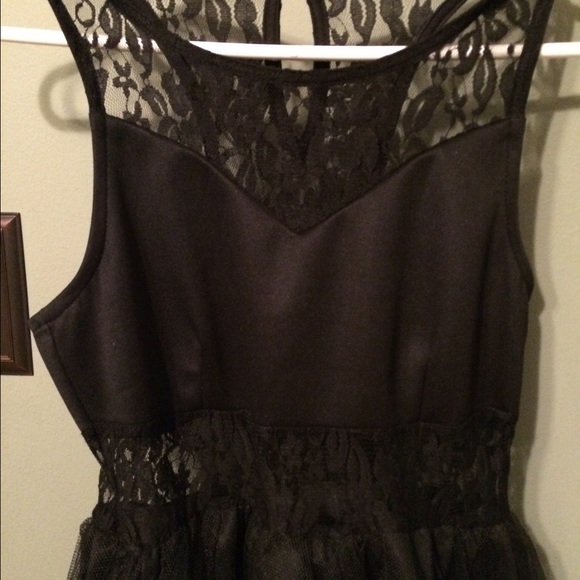 Black party dress - Picture 3 of 3