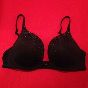 34B midnight Angel from VS