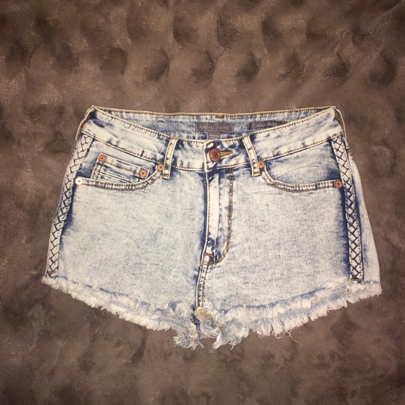 🌸PacSun Shorts - Picture 1 of 4