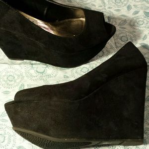 Black suede peep toe platform wedges