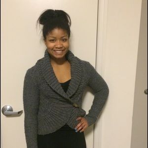 Thick grey American Eagle Cardigan