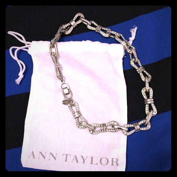 🎀Ann Taylor necklaces🎀