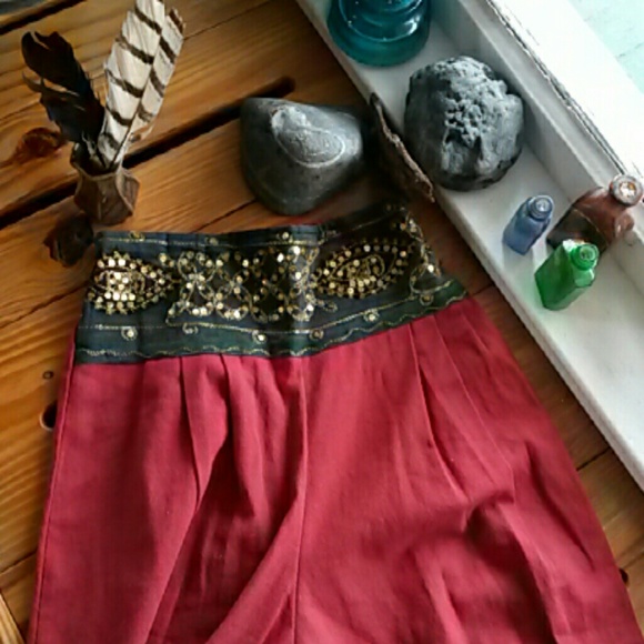 NWOT Cute crop pant