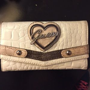 Guess wallet