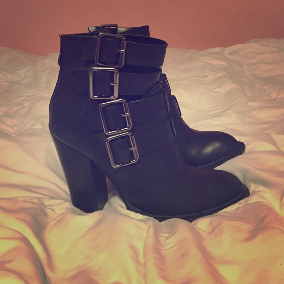 Chinese Laundry Booties