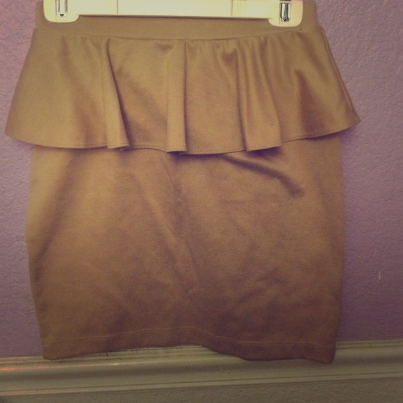 💖💖Peplum light pink skirt 💖💖