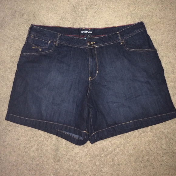 Lane Bryant Denim Shorts - Picture 1 of 3