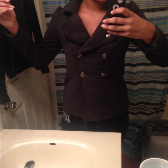 Pea coat