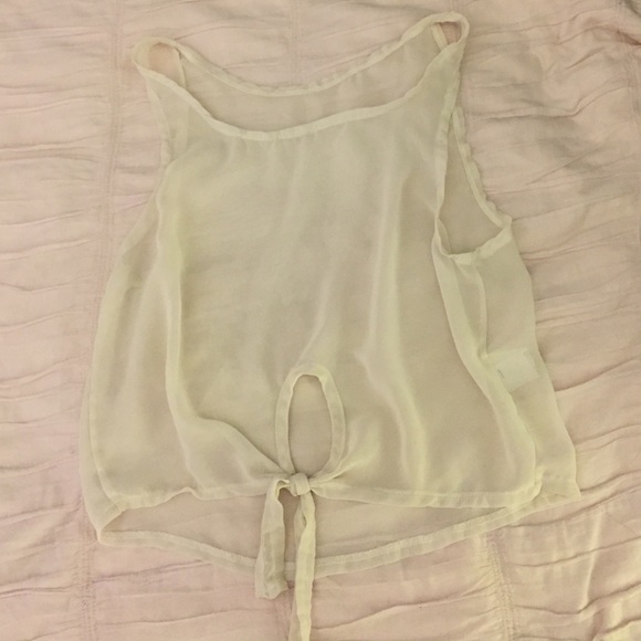 Brandy Melville white top