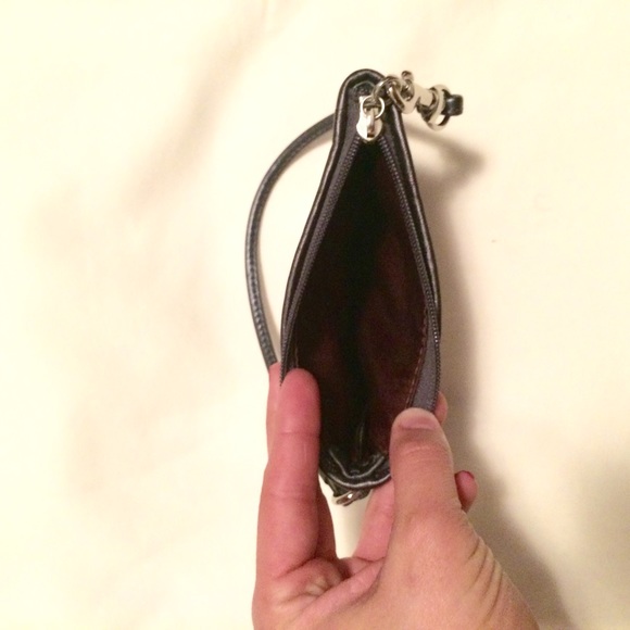 ✨Coach✨ sequence wristlet - Picture 2 of 3