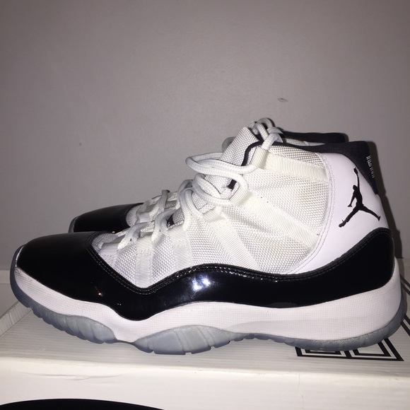Air Jordan 11 ❗️SOLD❗️ - Picture 3 of 4