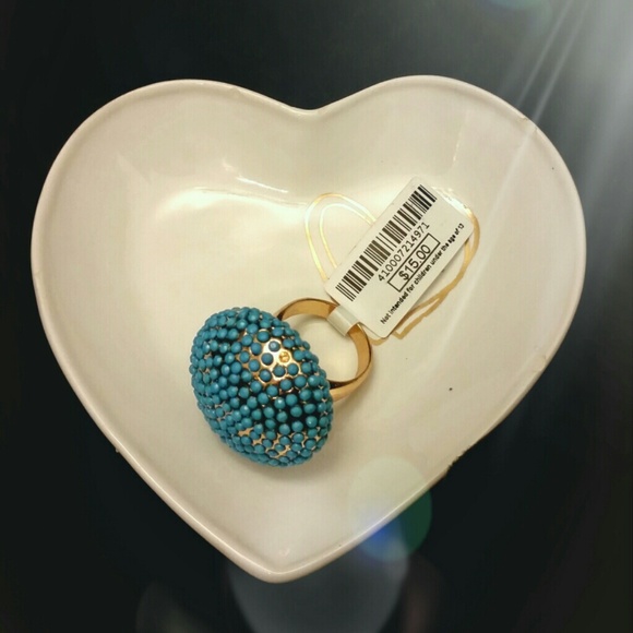 FREE - Picture 4 of 4