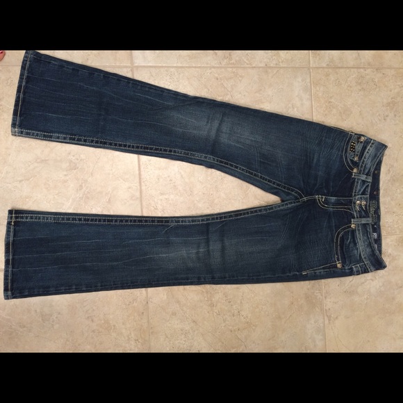 Sold!!!! - Picture 4 of 4