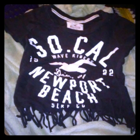 Hollister shirt. Never worn.