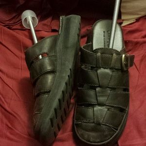 Fisherman sandals