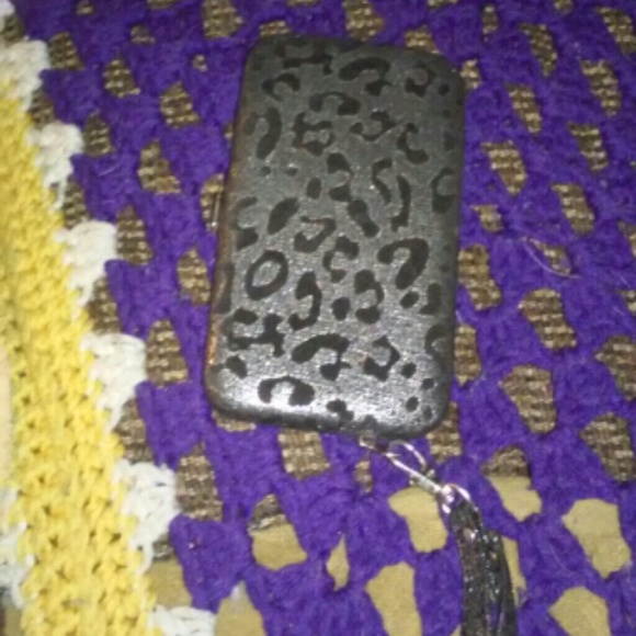 iPhone Case/Wallet - Picture 3 of 3