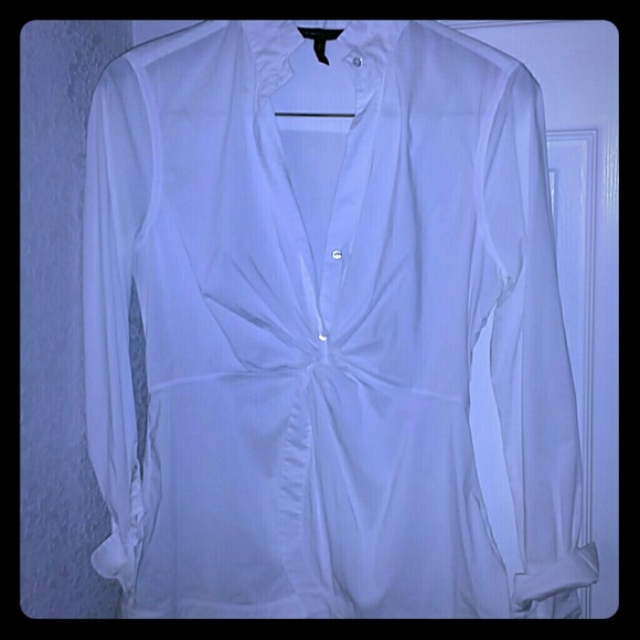 BCBGMaxAzria Tops - BCBGMAXAZRIA White Long Sleeve Dress Shirt BCBGMaxAzria Tops - BCBGMAXAZRIA White Long Sleeve Dress Shirt