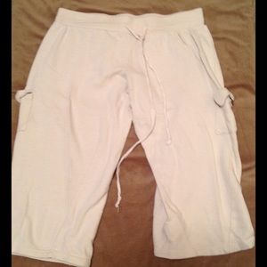 Sherry Taylor Camel Capri Pants with Leg Pockets