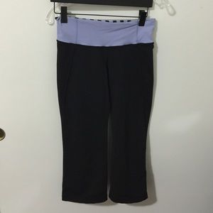 Lululemon crop size 6