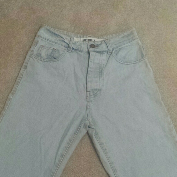 Brandy Melville high waisted jeans