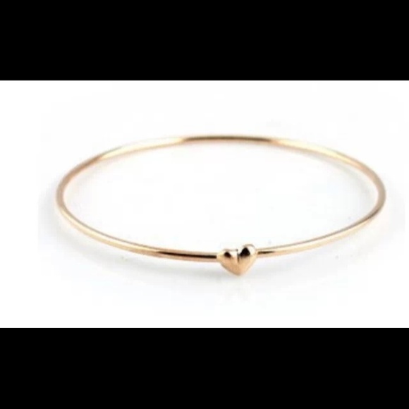 ✅It's Here✅ Dainty Adorable Gold heart Bracelet.