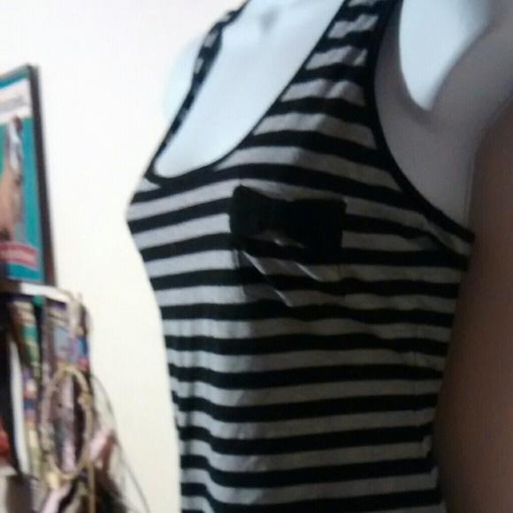 Tank top - Picture 2 of 3