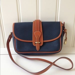 Dooney & Bourke Handbag