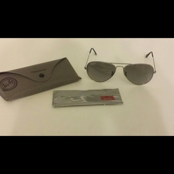 Ray ban aviator sunglasses