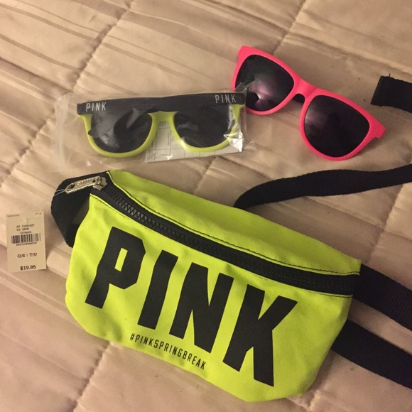 Fanny pack & sunglasses