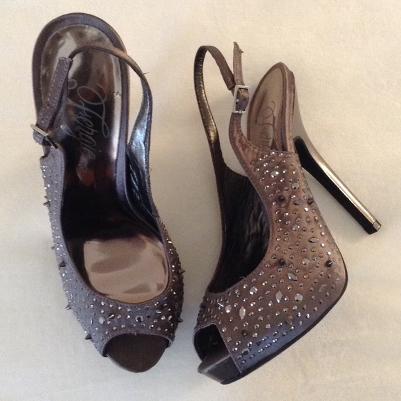 Fergie Shoes - Was $28 Gorgeous Fergie Heels