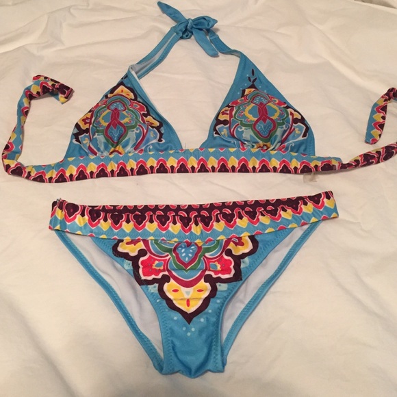 New w/ out tags Victoria Secret Bikini!