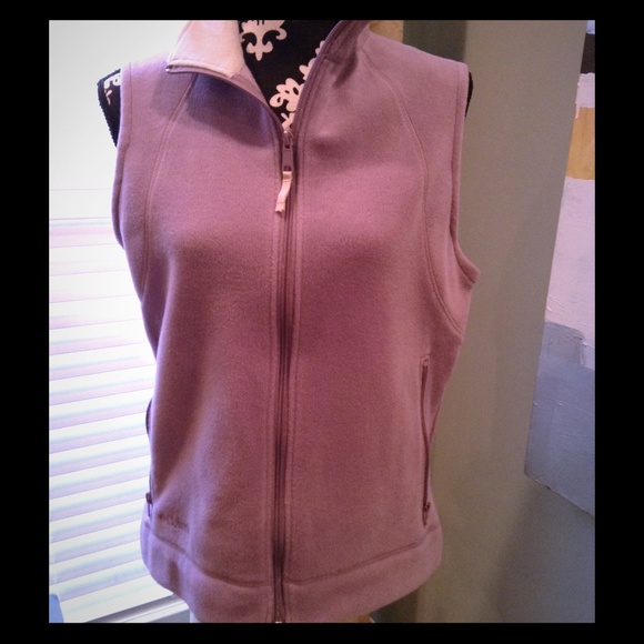 Columbia vest