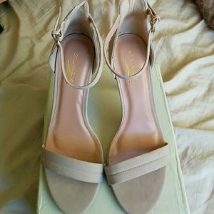 Nude Sandal