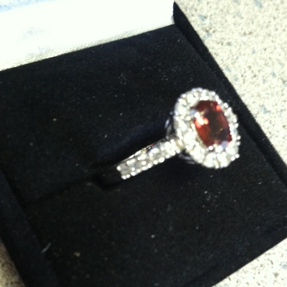 Sterling silver ring - Picture 2 of 4